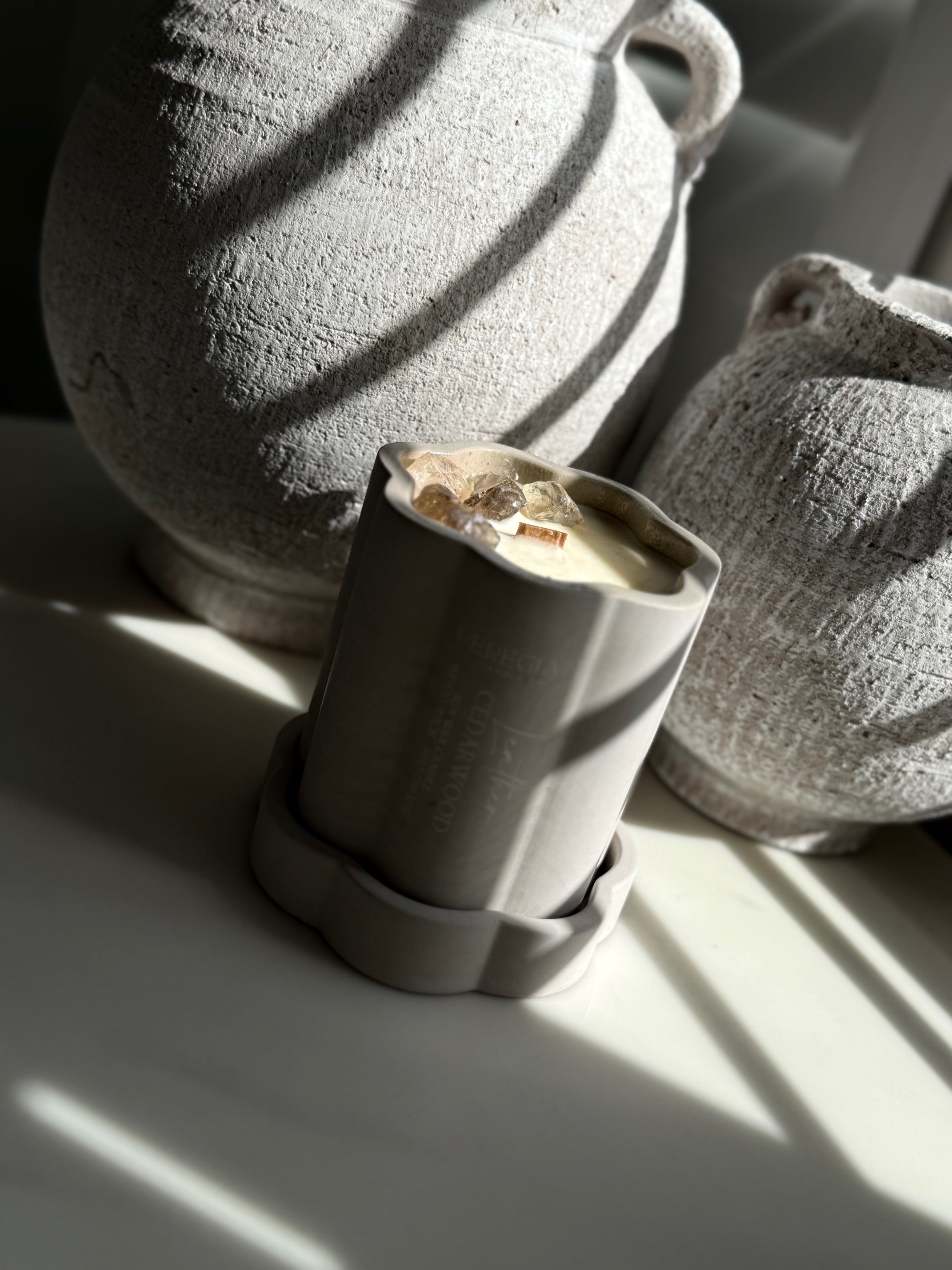 Leather Cedarwood - Large Wave Candle